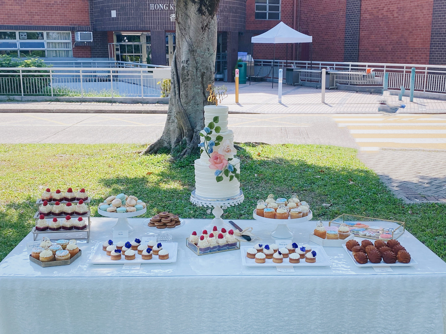 Wedding Cupcake