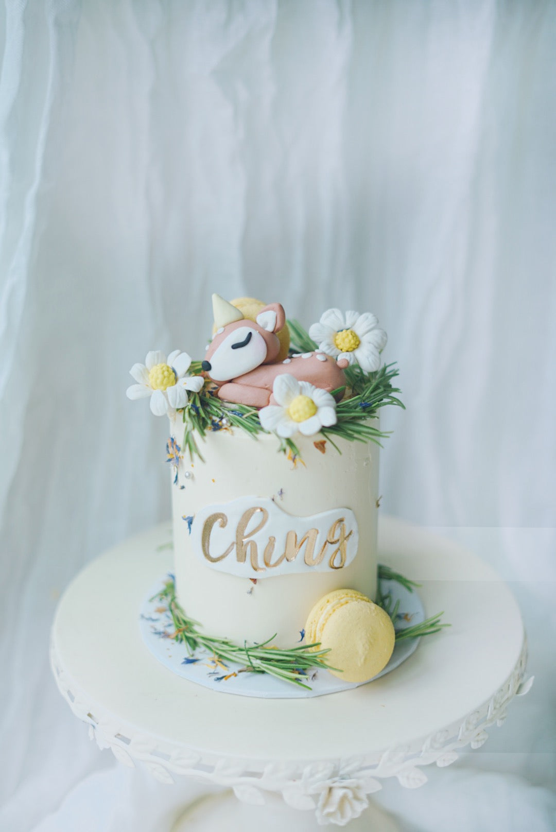 Baby Animal Cake - Sleeping in Garden
